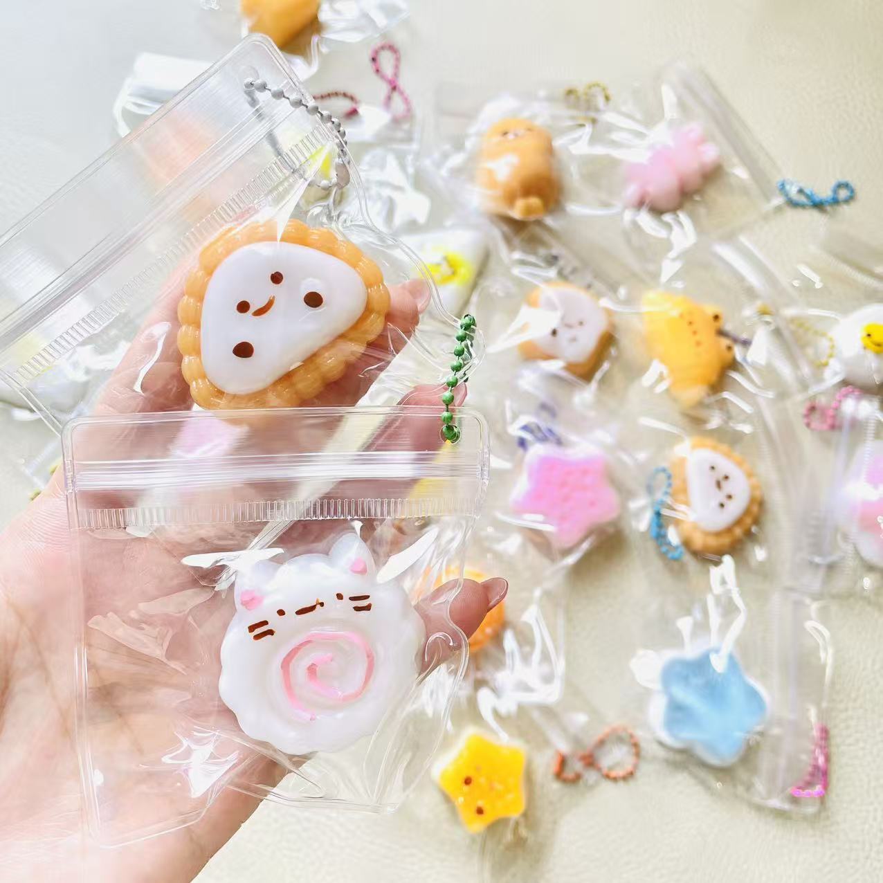 Party Games Graduation - 6/12/18/24pcs Cute Squeeze Toys Stress Relief